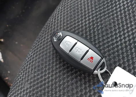 2017 Nissan Rogue Sport Sv из США, поврежденный, VIN JN1BJ1CP5HW016436